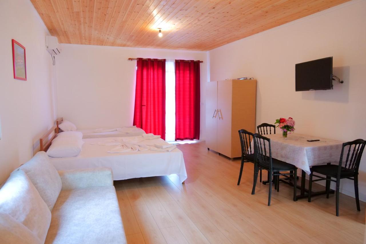 Guesthouse Panorama Nivice Sarande Exterior photo